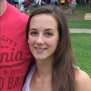 Meet your Posher, Isabel